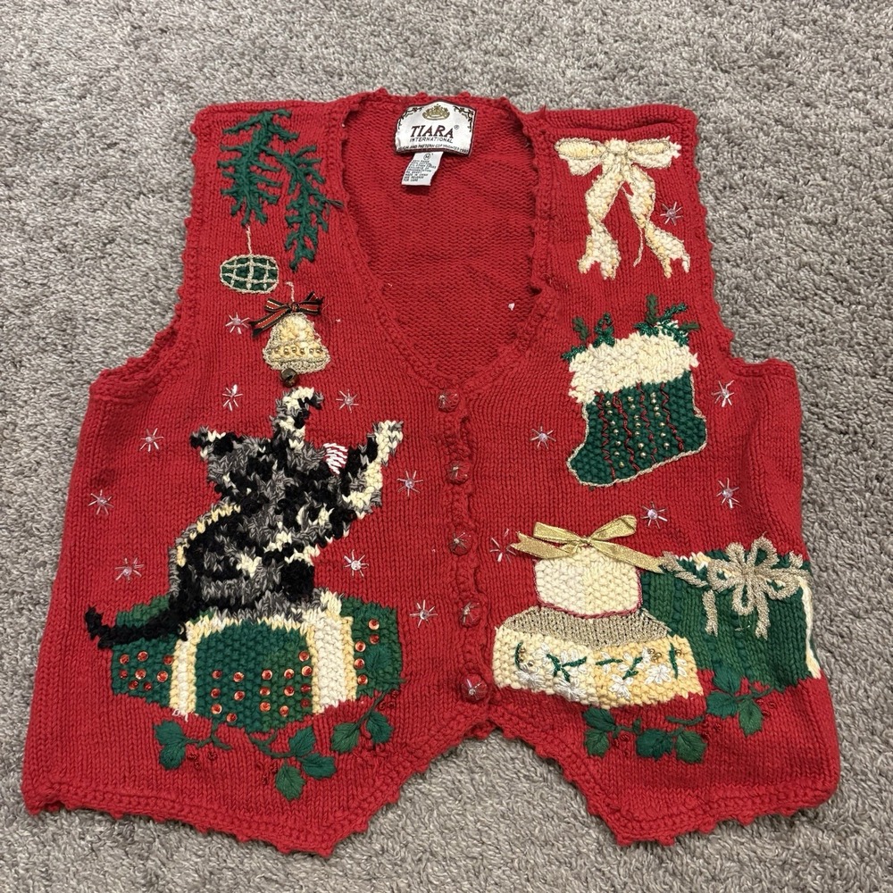 VTG Tiara International Med M Red Christmas Cats Party V-neck Womens Vest Thick